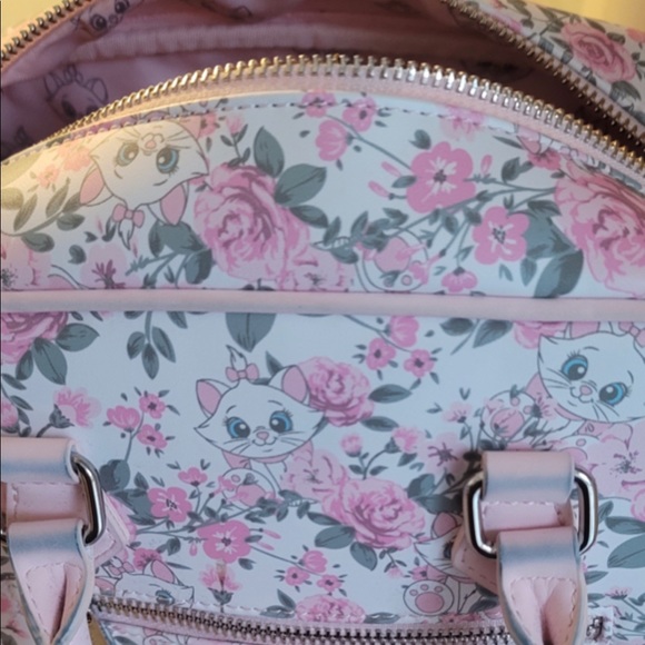 NWT Loungefly Disney Aristocats Marie Floral AOP Crossbody Bag Purse Handbag - Picture 7 of 8